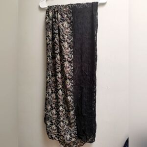 Sandro Butterfly Scarf  Excelent condition Black, blue, red green.